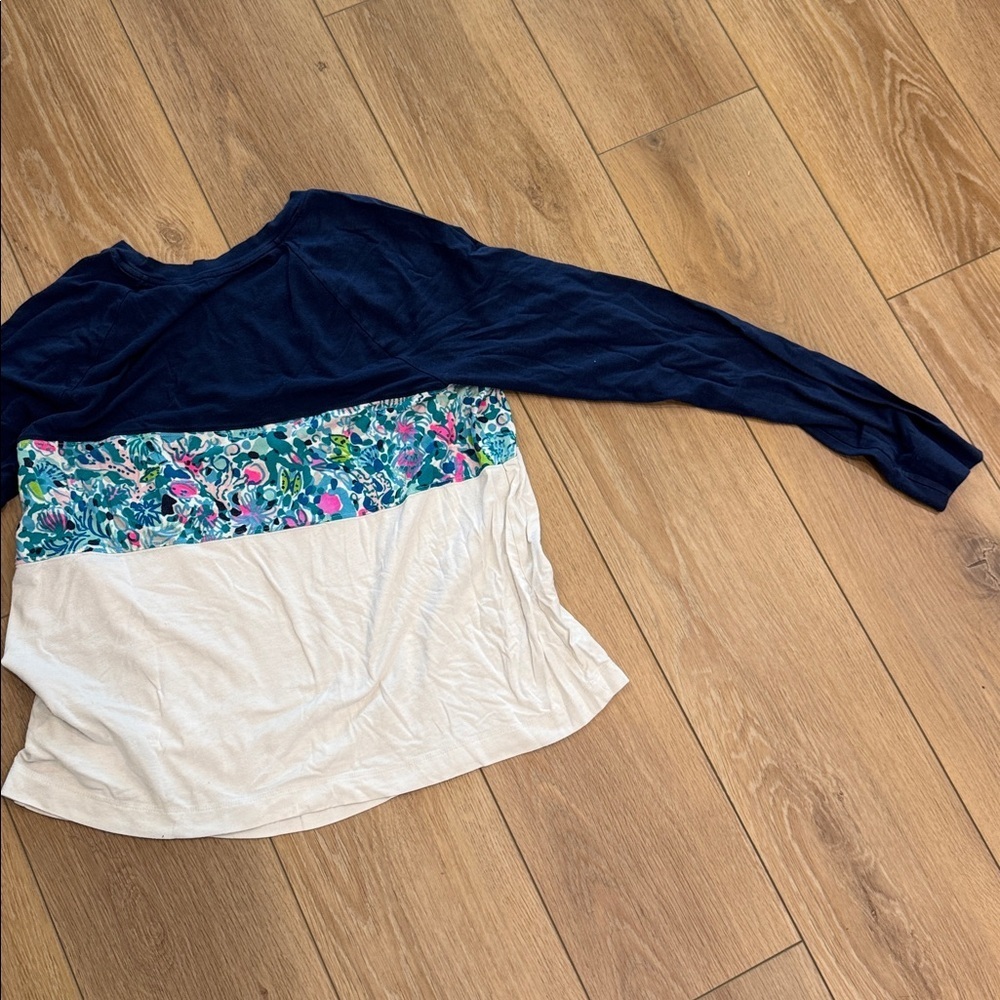 Lilly Pulitzer Chapman Long Sleeve Top Multi Dive Bar - Picture 7 of 9